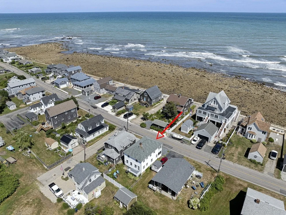 Unit for sale at 53 Ocean St, Marshfield, MA 02050