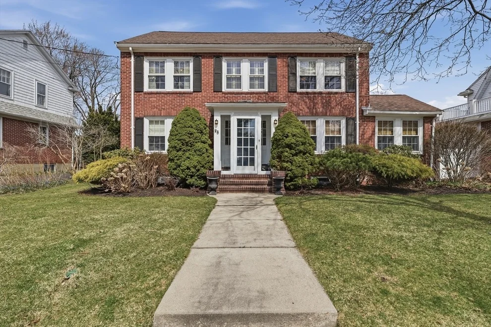 Unit for sale at 98 Farnham Street, Belmont, MA 02478