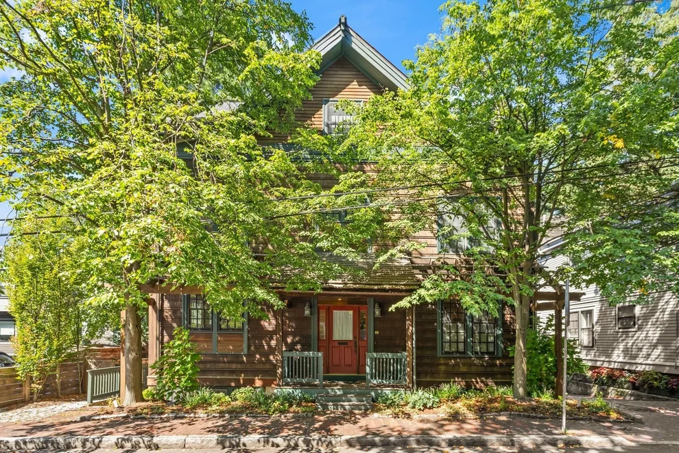 Unit for sale at 35 Winslow St, Cambridge, MA 02138