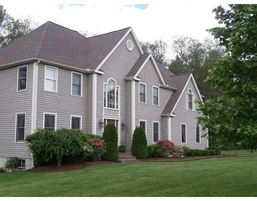 Unit for sale at 7 Forest Edge Rd, Easton, MA 02375