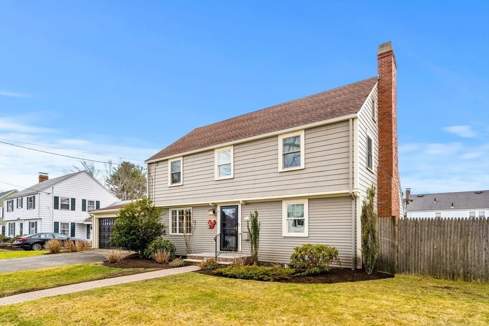 Unit for sale at 16 Miles Standish Road, Marblehead, MA 01945