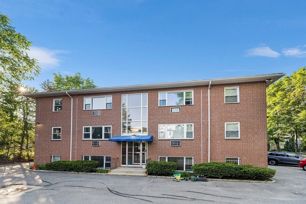 Unit for sale at 11 Cogswell Ave, Cambridge, MA 02140