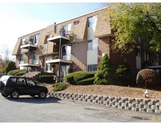 Unit for sale at 100 Pemberton St, Dracut, MA 01826