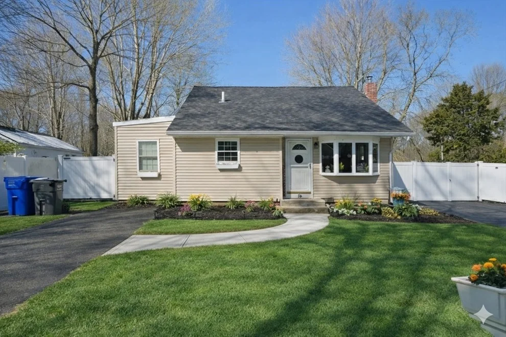 Unit for sale at 54 Wilbur St, Raynham, MA 02767