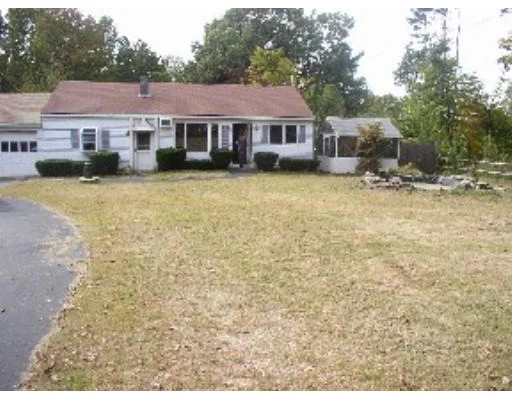 Unit for sale at 393 Hardwick Road, Hardwick, MA 01031