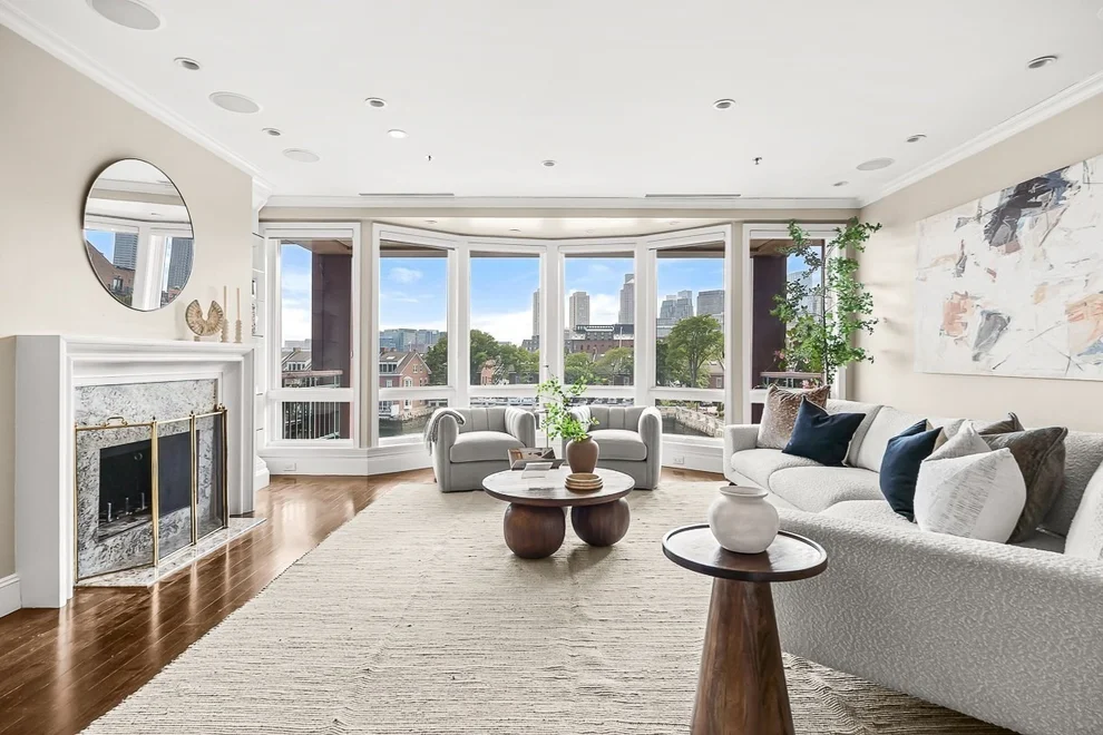 Unit for sale at 40 Battery St, Boston, MA 02109