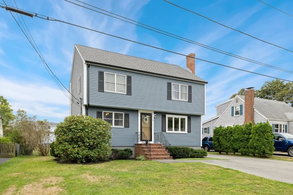 Unit for sale at 19 Cedar Grove Ave, Peabody, MA 01960
