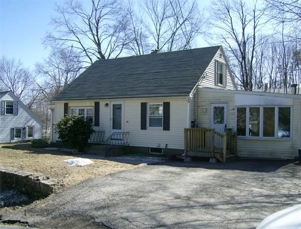 Unit for sale at 4 Goucher Ave, Worcester, MA 01605
