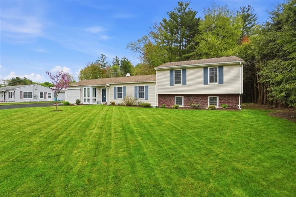 Unit for sale at 36 Blanchard Ter, Abington, MA 02351