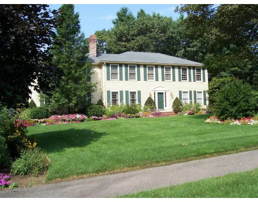 Unit for sale at 7 Ridge Road, Norfolk, MA 02056