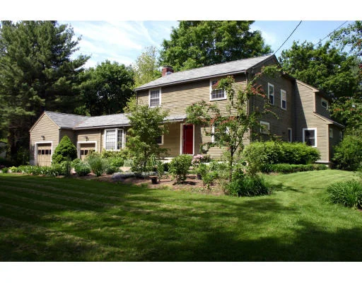 Unit for sale at 102 Concord Rd, Wayland, MA 01778