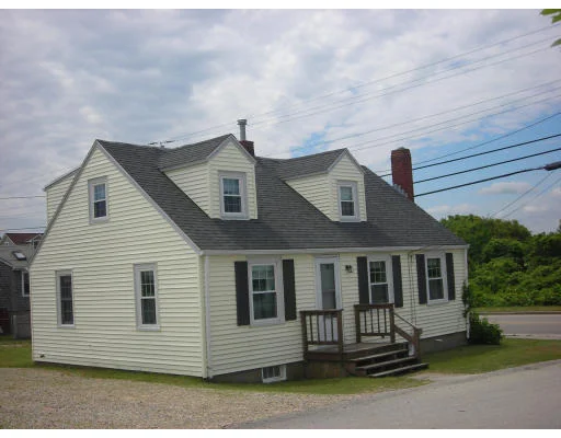 Unit for sale at 760 Ocean St, Marshfield, MA 02050