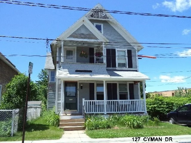 Unit for sale at 127 Cyman Dr, Chicopee, MA 01013