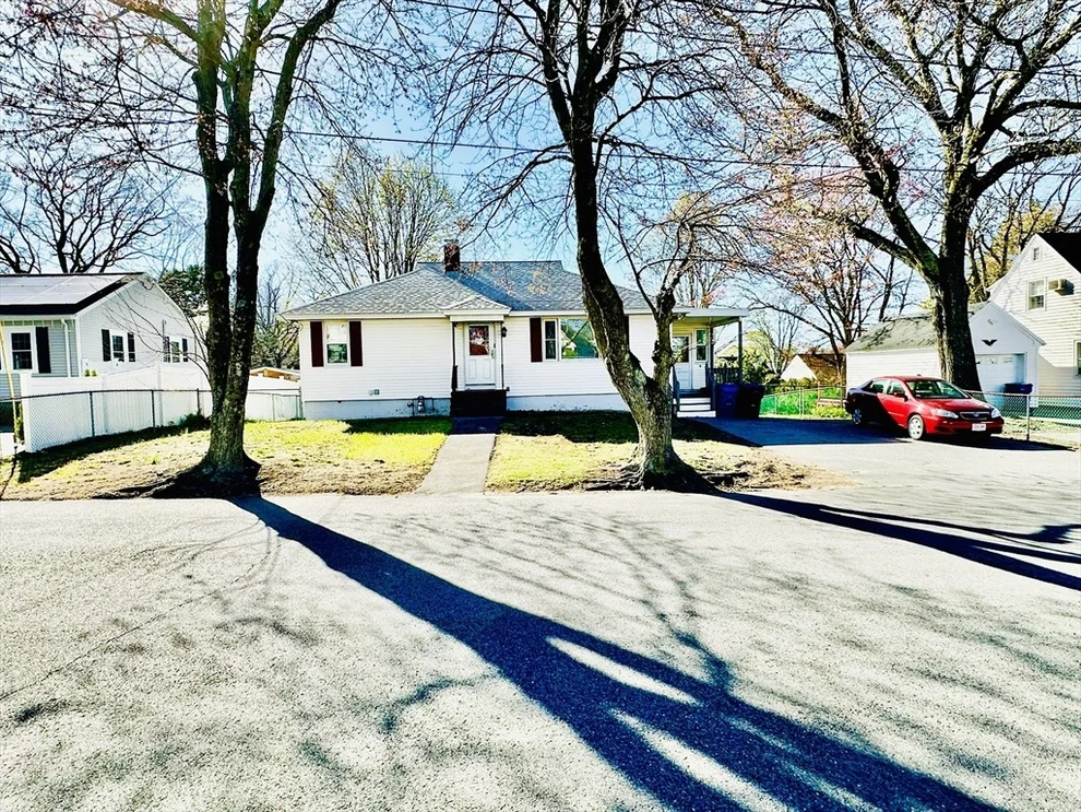 Unit for sale at 18 Cabot Rd, Lawrence, MA 01843