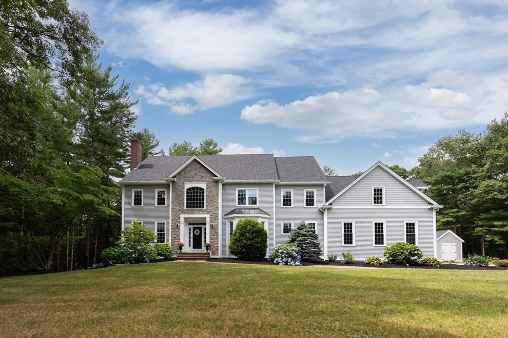 Unit for sale at 239 Country Club Way, Kingston, MA 02364