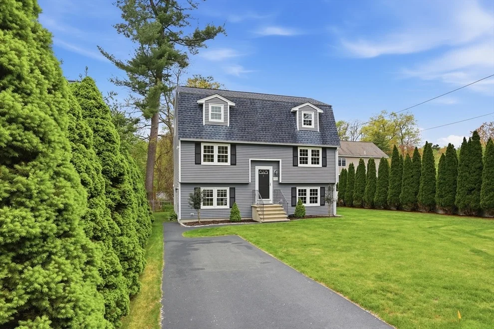 Unit for sale at 13 1/2 Vincent, Billerica, MA 01821
