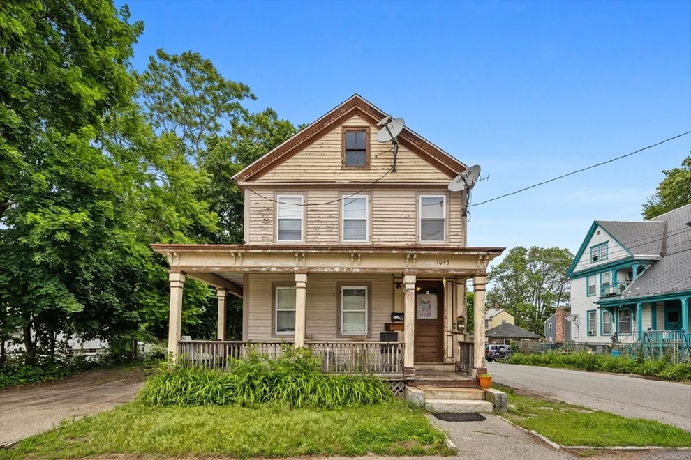 Unit for sale at 1045 Middlesex, Lowell, MA 01851