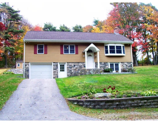 Unit for sale at 12 Chris Rd, Oxford, MA 01540