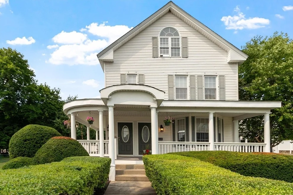 Unit for sale at 125 Walnut St, Leominster, MA 01453