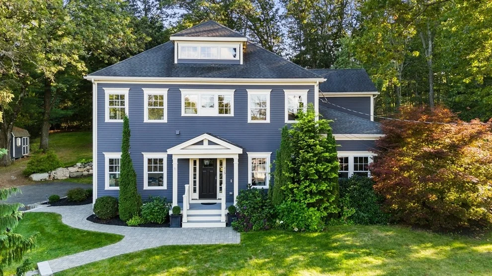 Unit for sale at 115 Burlington St, Lexington, MA 02420