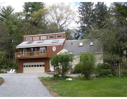 Unit for sale at 237 Haverhill St, North Reading, MA 01864