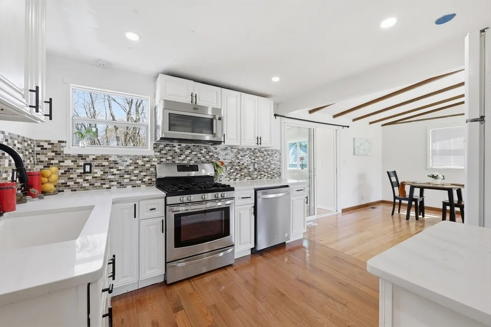 Unit for sale at 69 Maplehurst Ave, East Longmeadow, MA 01028