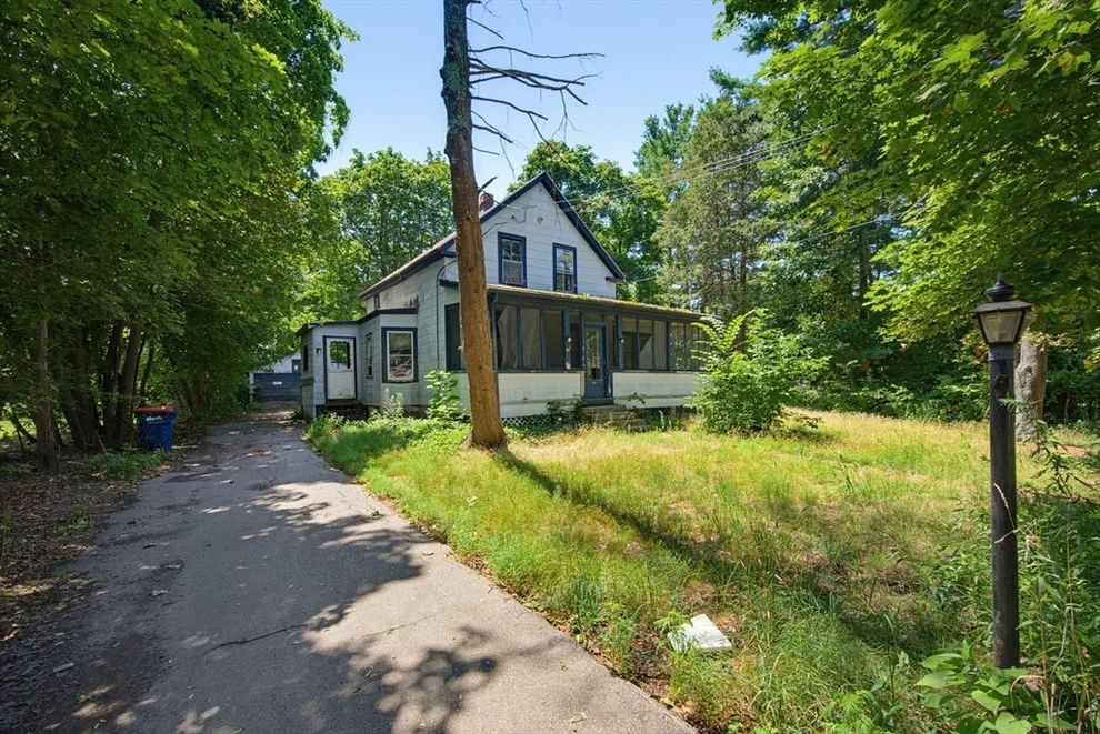 Unit for sale at 507 Taunton Ave, Seekonk, MA 02771