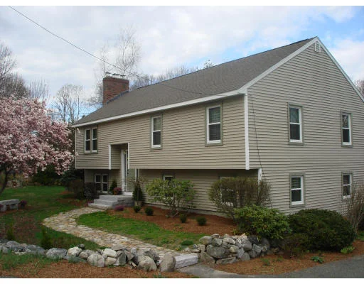 Unit for sale at 97 East St, Middleton, MA 01949