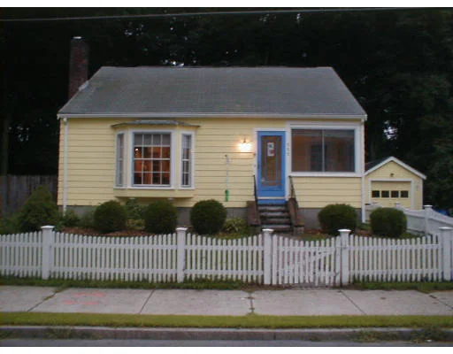 Unit for sale at 383 Main Street, Ashland, MA 01721
