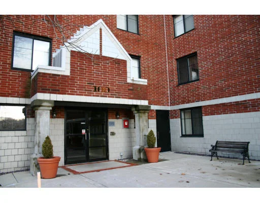 Unit for sale at 100 Ledgewood Drive, Stoneham, MA 02180