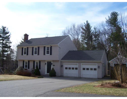 Unit for sale at 77 Village Crossing, Fitchburg, MA 01420