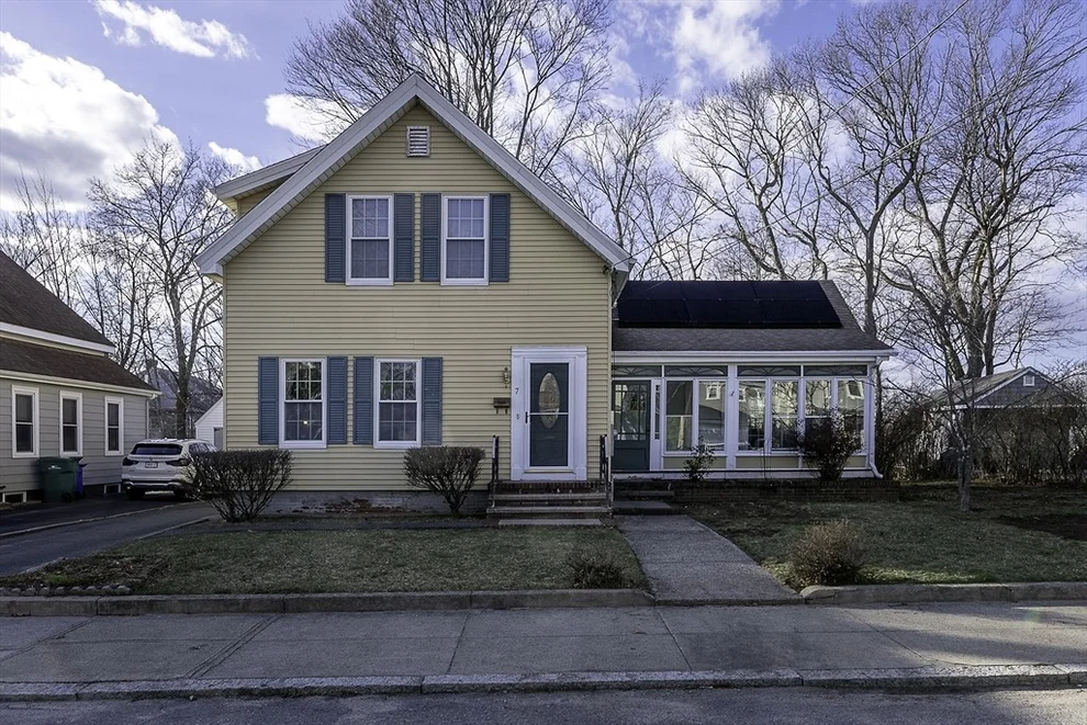Unit for sale at 7 Grove Street, Attleboro, MA 02703