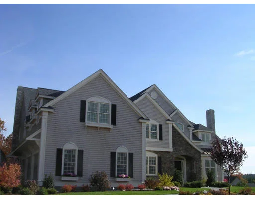 Unit for sale at 14 Fox Hill Road, Sudbury, MA 01776