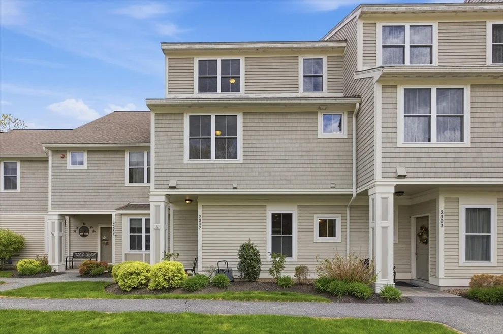 Unit for sale at 2302 Juniper Circle, North Andover, MA 01845
