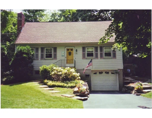 Unit for sale at 9 Stark Road, Worcester, MA 01602