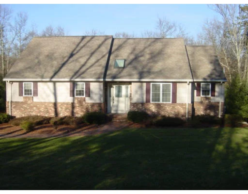 Unit for sale at 408 River Road, Uxbridge, MA 01569