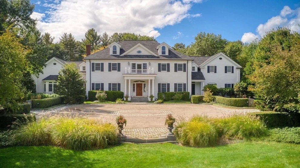 Unit for sale at 287 Westford Rd, Concord, MA 01742