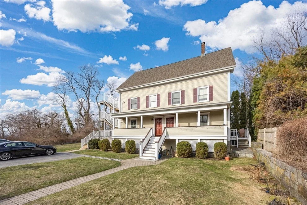 Unit for sale at 5 Viking St, Gloucester, MA 01930