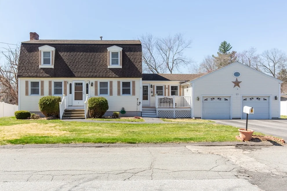 Unit for sale at 5 Cedar Grove Ave, Tyngsborough, MA 01879