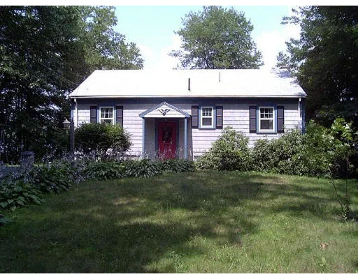 Unit for sale at 29 Oakhurst Rd, Hopkinton, MA 01748