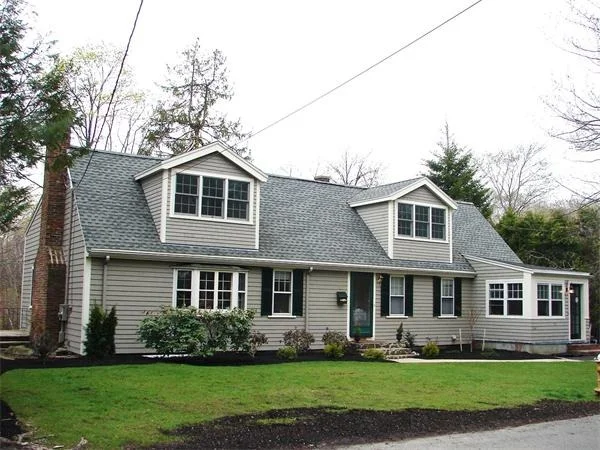 Unit for sale at 120 Jersey Street, Marblehead, MA 01945