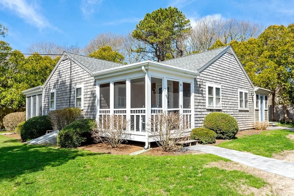 Unit for sale at 558 Craigville Beach Road, Barnstable, MA 02632