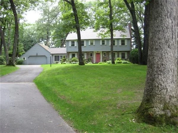 Unit for sale at 14 Mellen Ln, Wayland, MA 01778