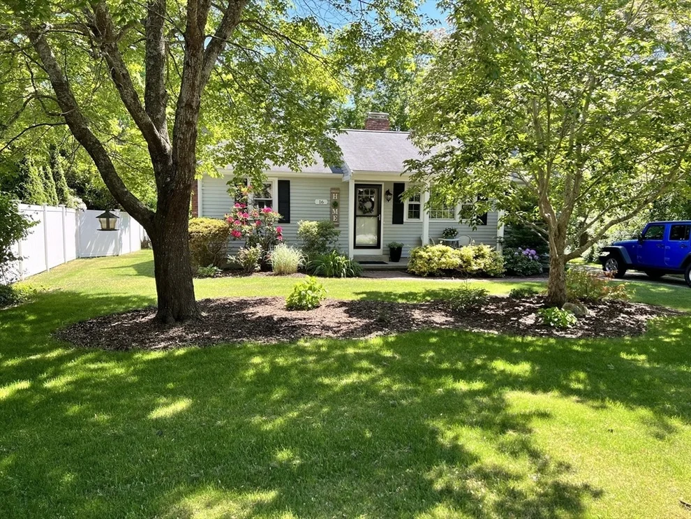 Unit for sale at 16 Brigantine Cir, Plymouth, MA 02360