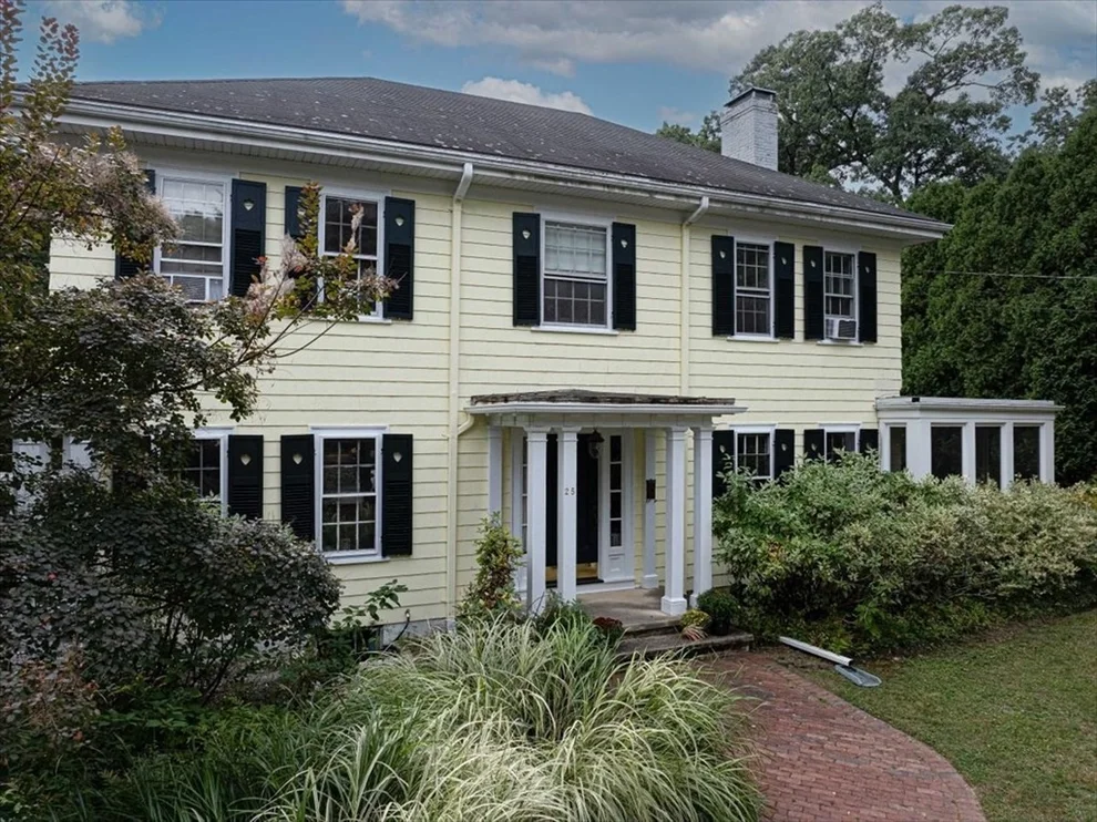 Unit for sale at 25 Highland St, Hopedale, MA 01747