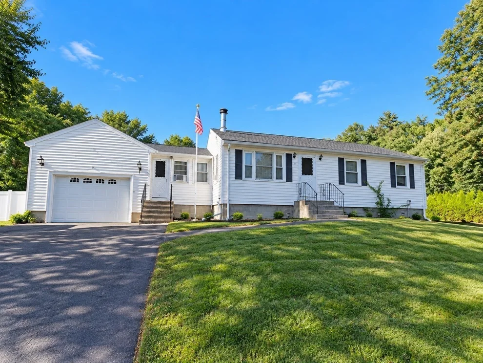 Unit for sale at 11 University Lane, Methuen, MA 01844