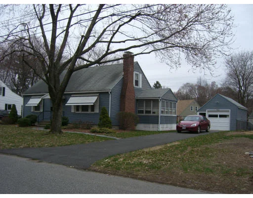 Unit for sale at 9 Donamor Ln, East Longmeadow, MA 01028