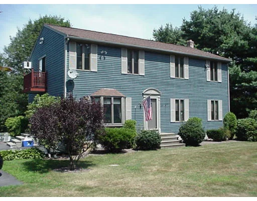 Unit for sale at 189 Clifton Street, Attleboro, MA 02703