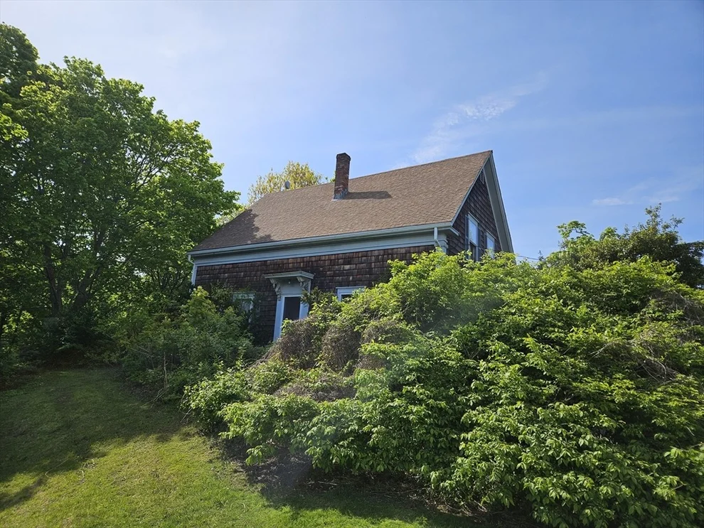 Unit for sale at 53 Russell Street, Plymouth, MA 02360
