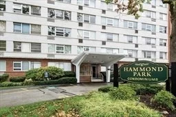 Unit for sale at 10 Hammond Pond Pkwy, Newton, MA 02467
